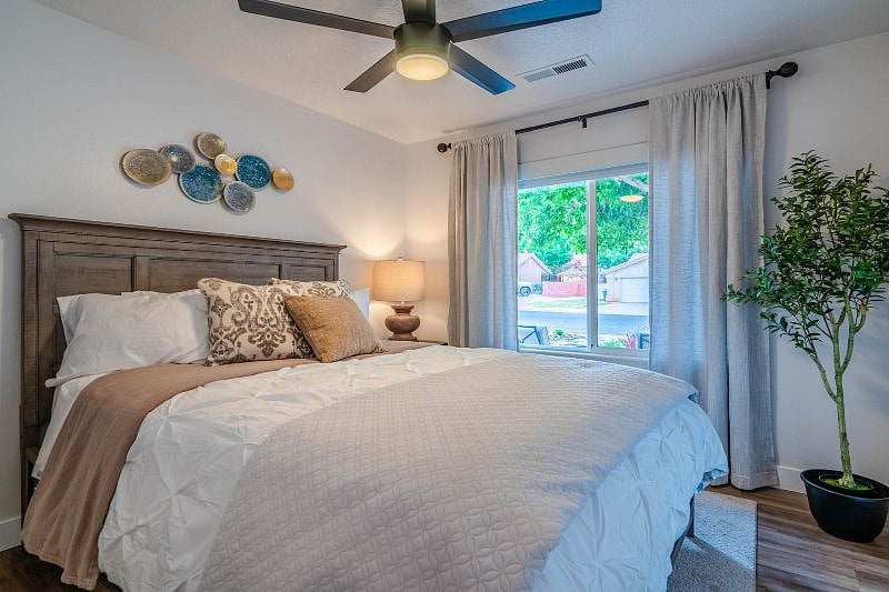 Furnished Finder property 545744_1 photo 24