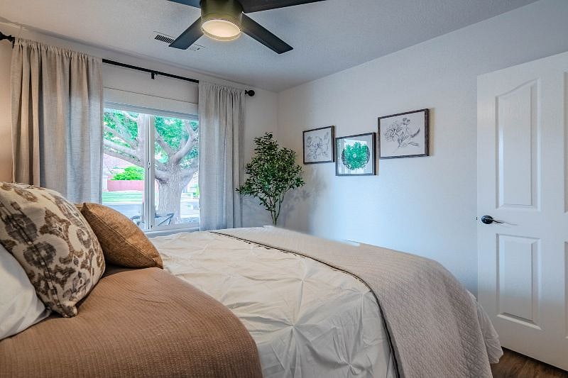 Furnished Finder property 545744_1 photo 25