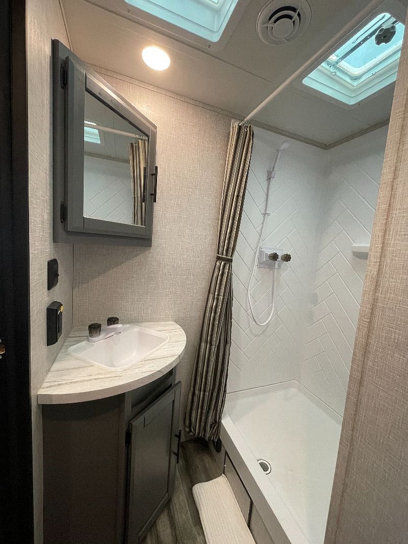 Furnished Finder property 545772_1 photo 3