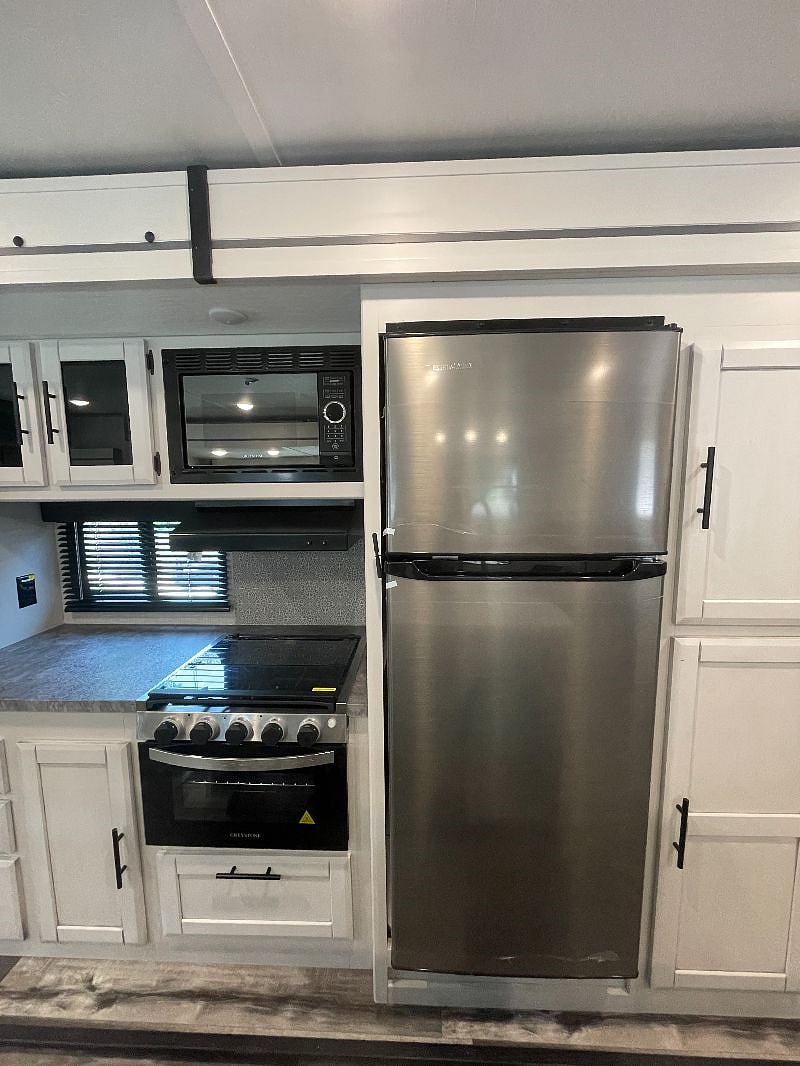 Furnished Finder property 545772_1 photo 9