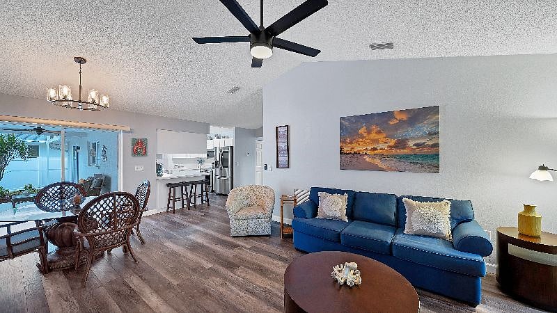 Furnished Finder property 545778_1 photo 18