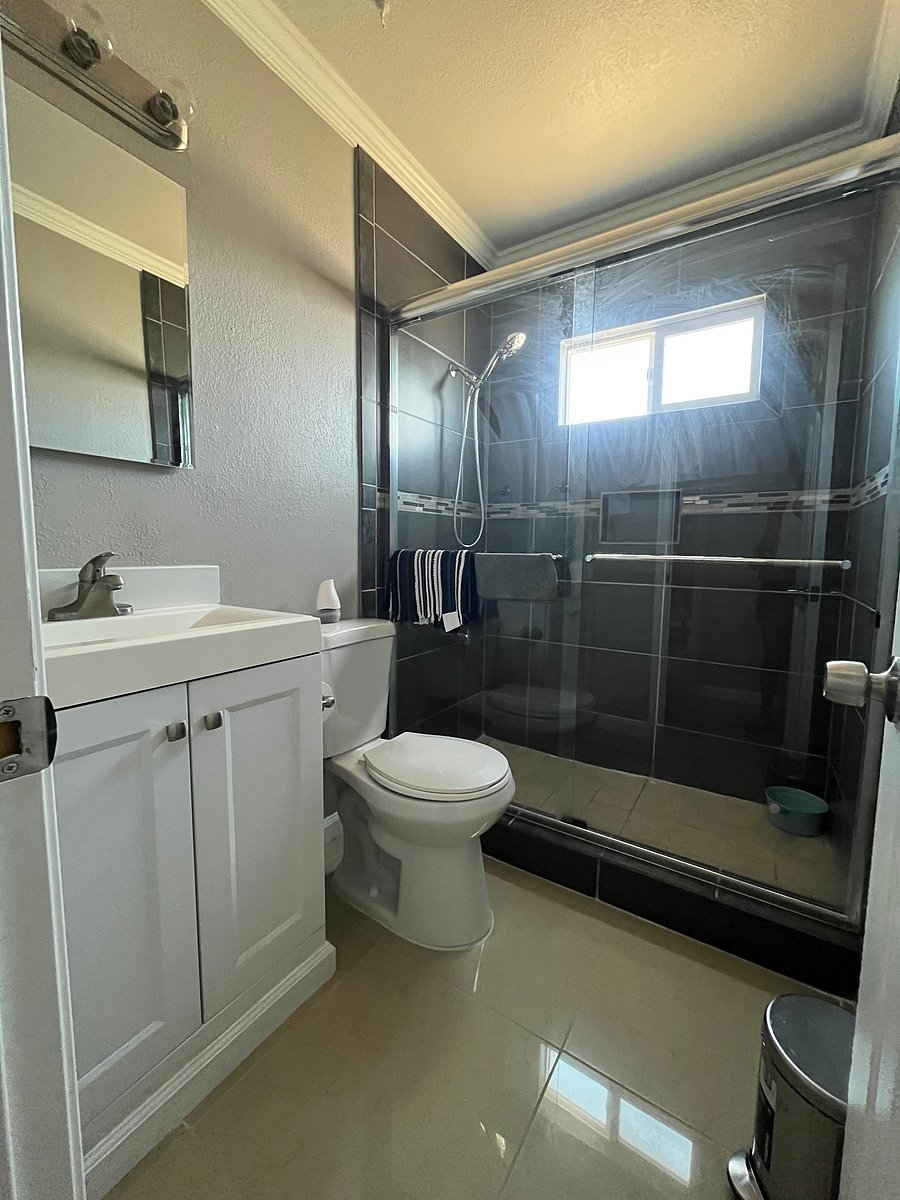 Remodeled bathroom1