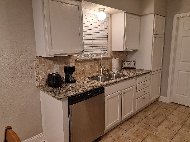 Furnished Finder property 545889_1 photo 6