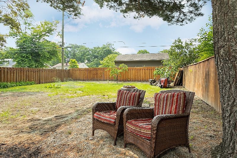 Furnished Finder property 545914_1 photo 34