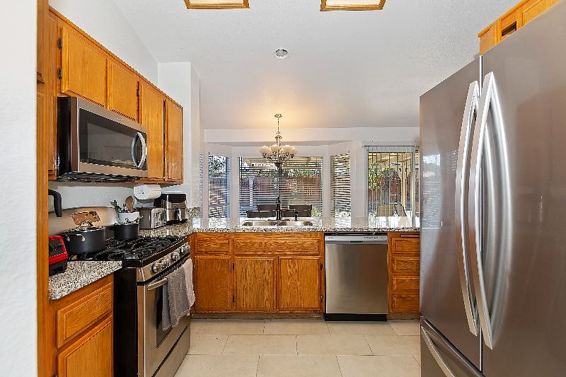 Furnished Finder property 545938_1 photo 8