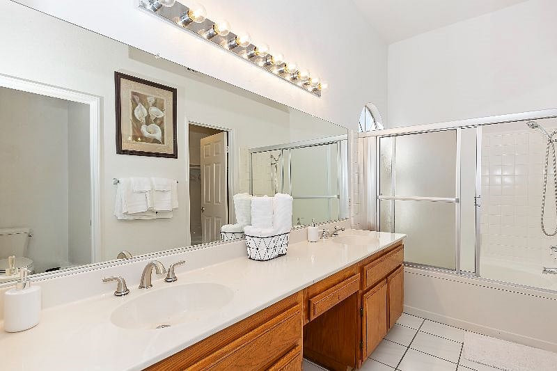 Furnished Finder property 545938_1 photo 13