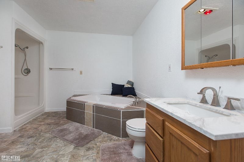 Furnished Finder property 545957_1 photo 8