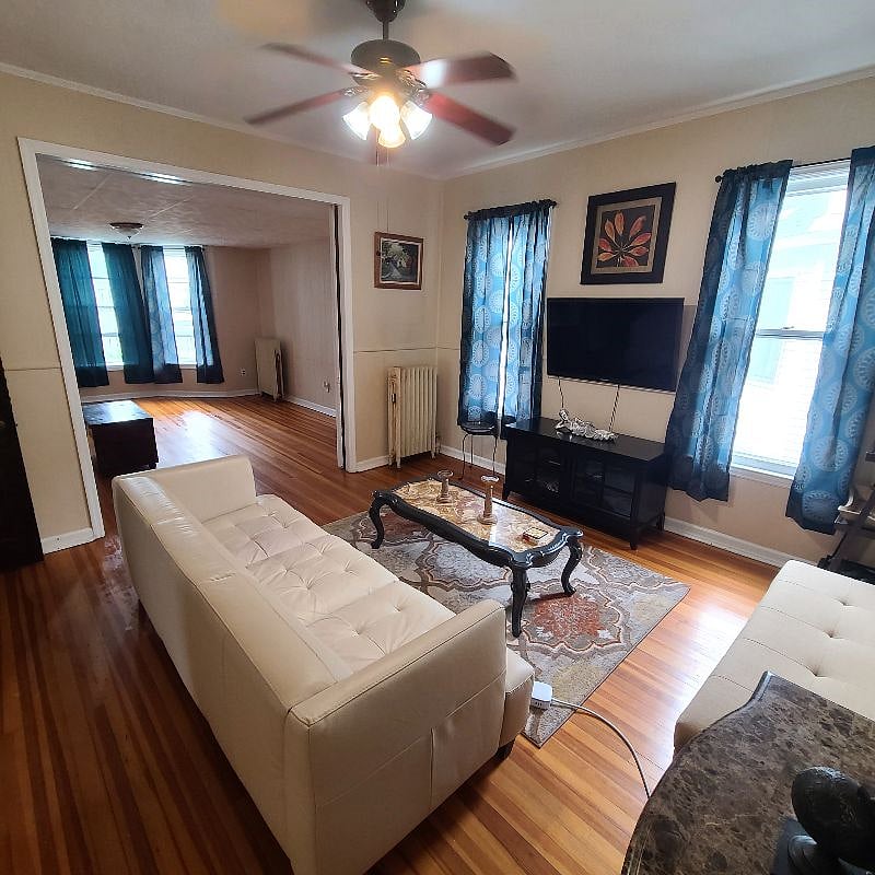 Furnished Finder property 545962_1 photo 3