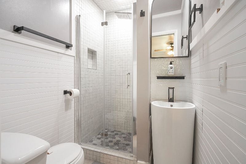 Furnished Finder property 545997_1 photo 32