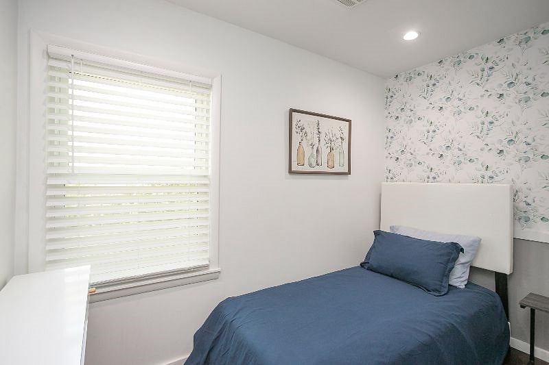Furnished Finder property 545997_1 photo 23