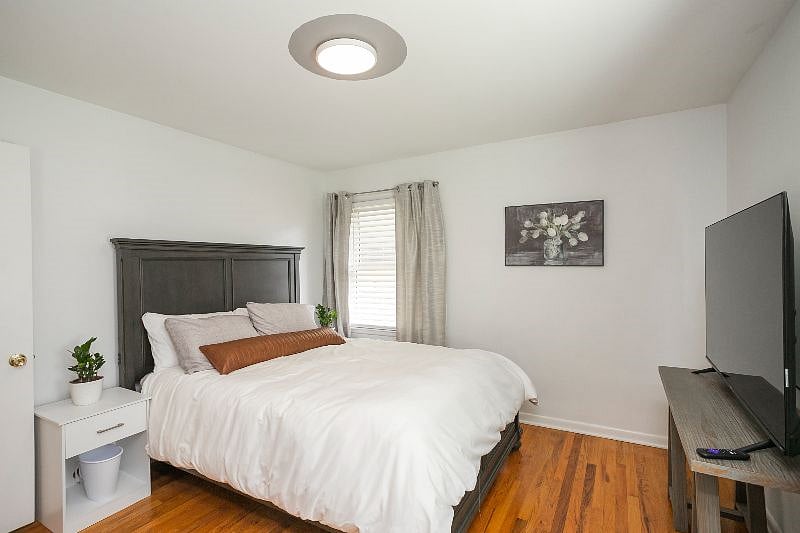 Furnished Finder property 545997_1 photo 31