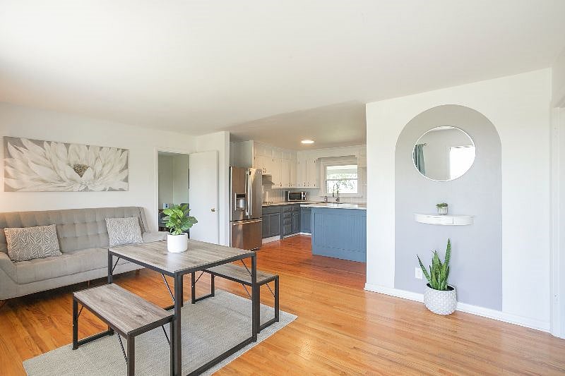 Furnished Finder property 545997_1 photo 8