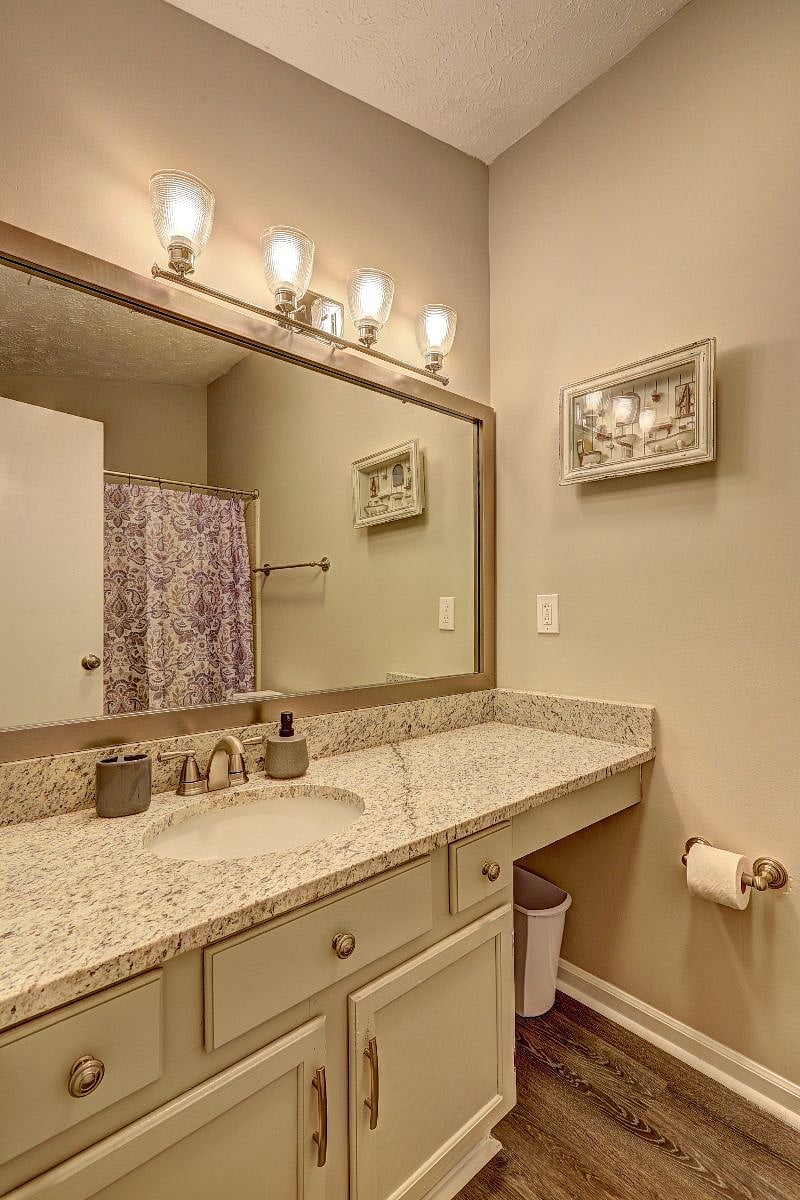 Furnished Finder property 546005_1 photo 9