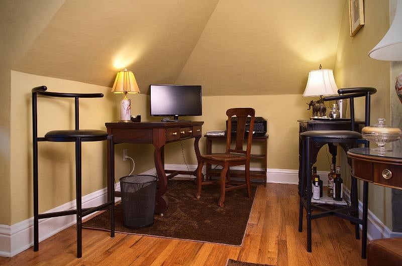 Furnished Finder property 546029_1 photo 5