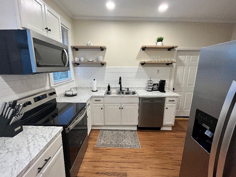 Furnished Finder property 546030_1 photo 13