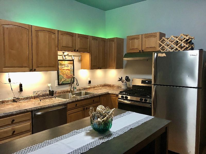 Furnished Finder property 546067_1 photo 6
