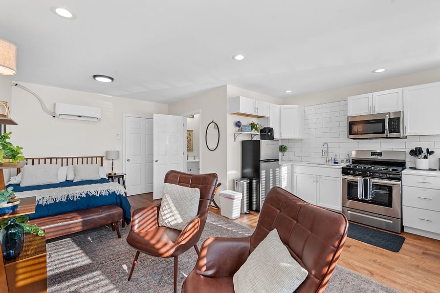 Furnished Finder property 546082_1 photo 1