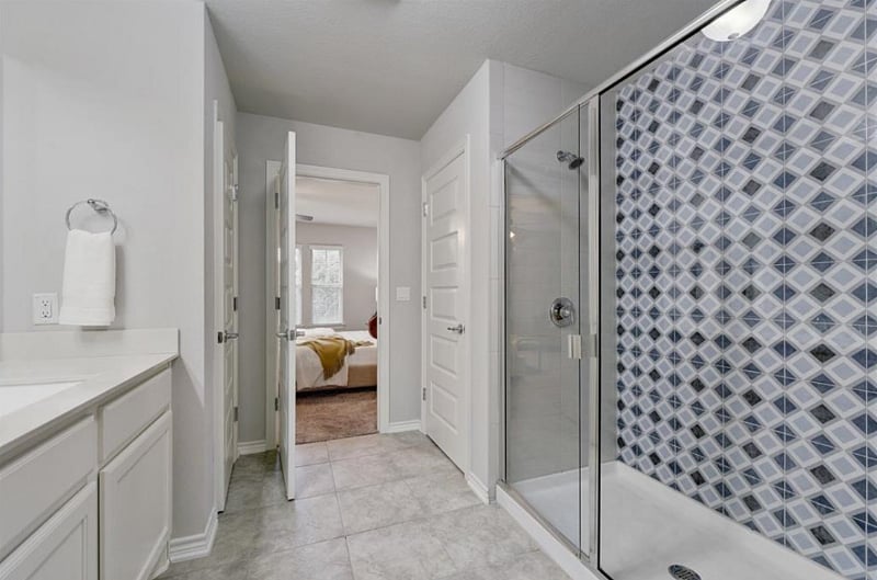 Owner Ensuite on upper level