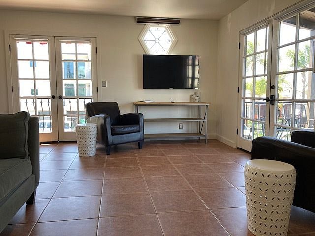Furnished Finder property 546100_1 photo 7