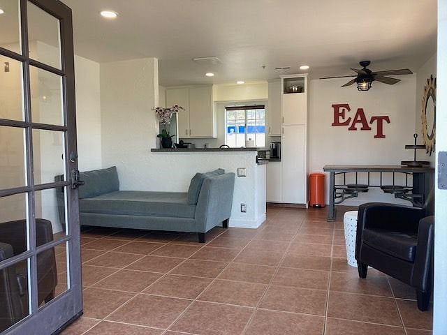 Furnished Finder property 546100_1 photo 8