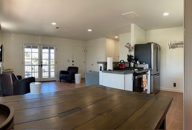 Furnished Finder property 546100_1 photo 14