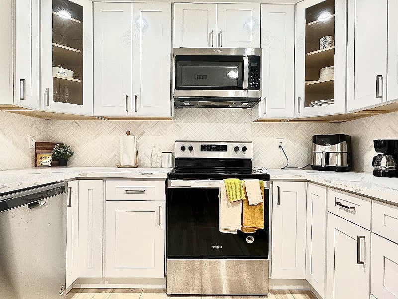 Furnished Finder property 546115_1 photo 6