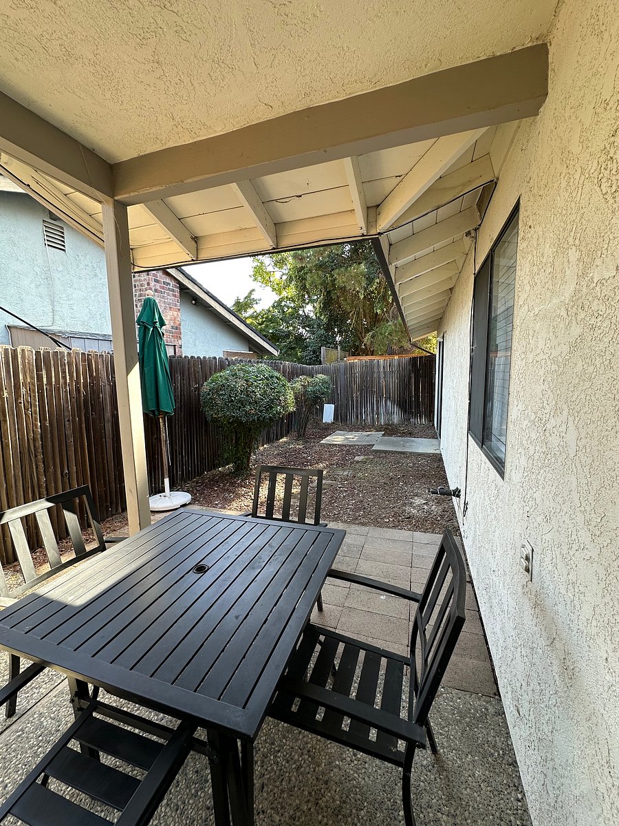Furnished Finder property 546115_1 photo 25