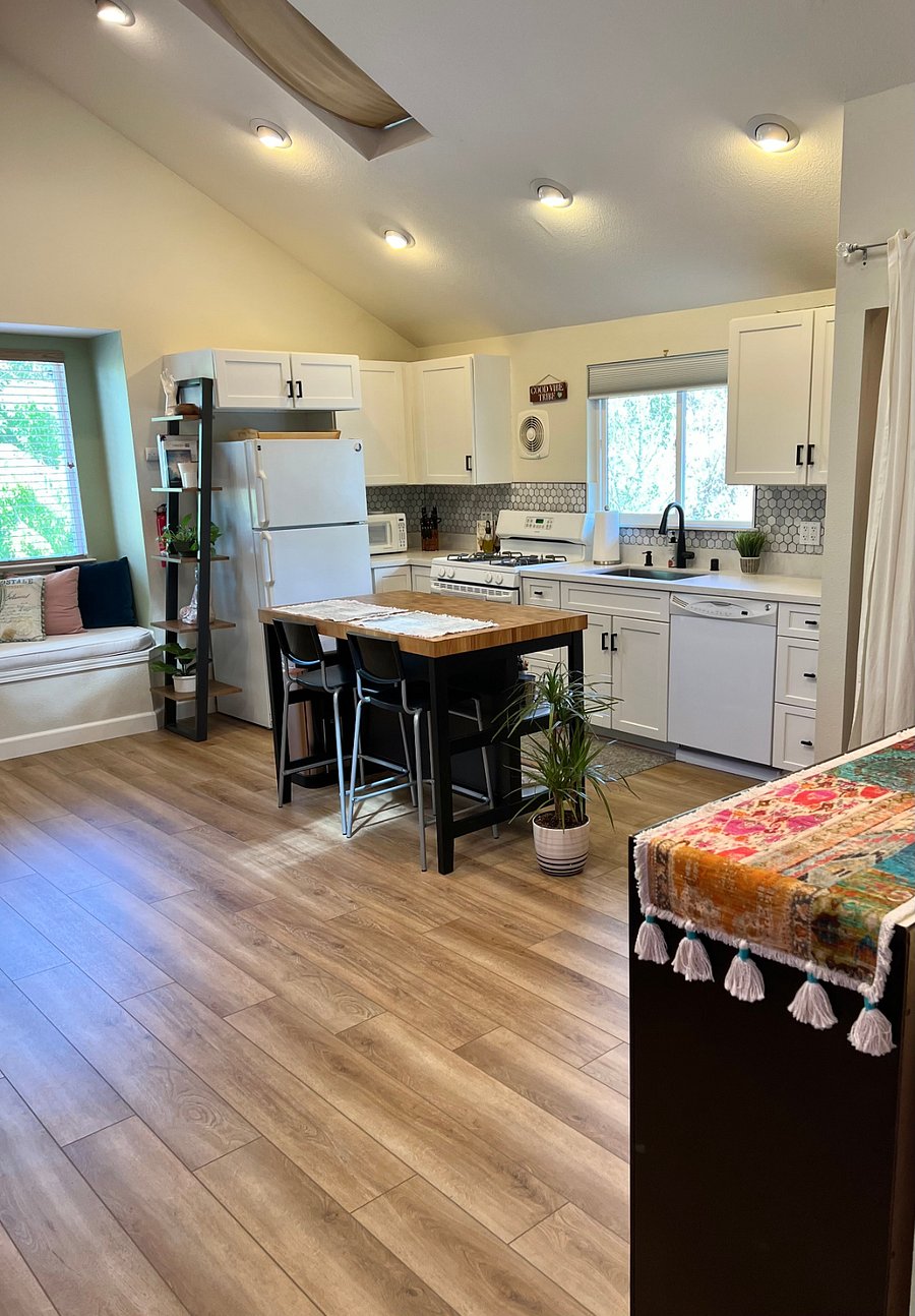 Furnished Finder property 546135_2 photo 4