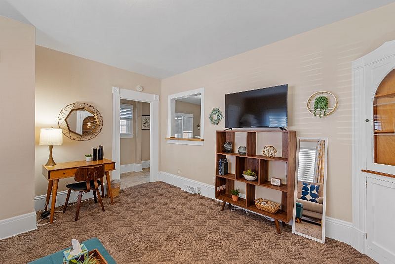 Furnished Finder property 546140_1 photo 2