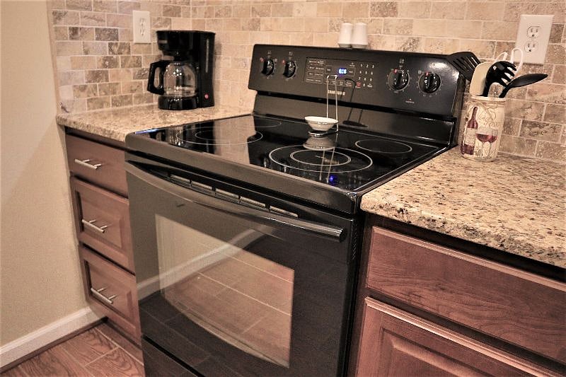 Furnished Finder property 546177_1 photo 10