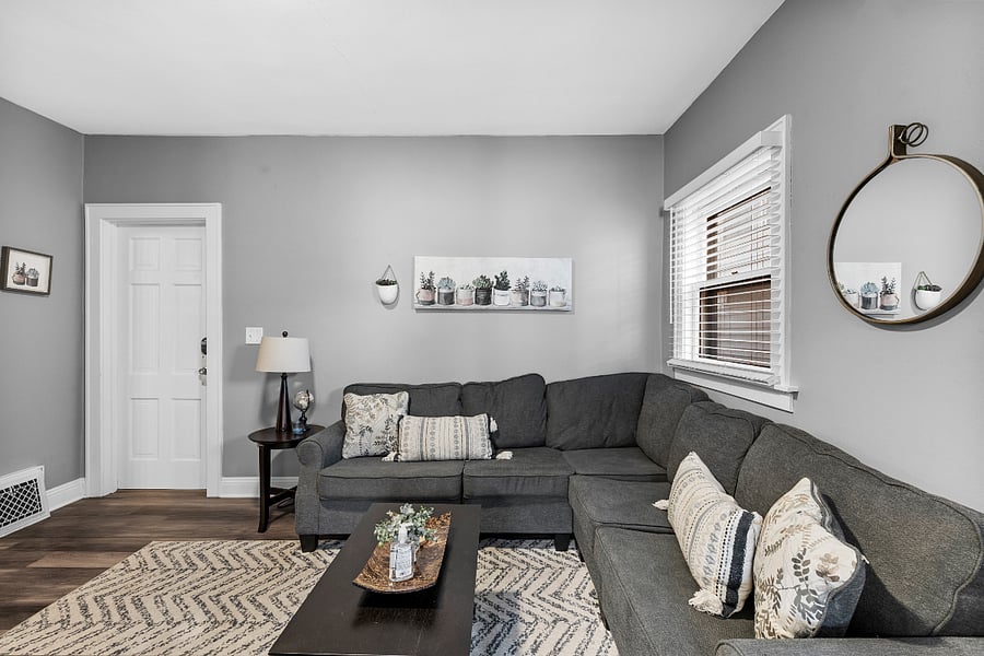 Furnished Finder property 546178_1 photo 2