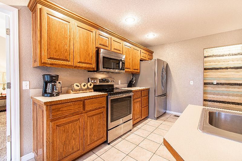 Furnished Finder property 546189_1 photo 10