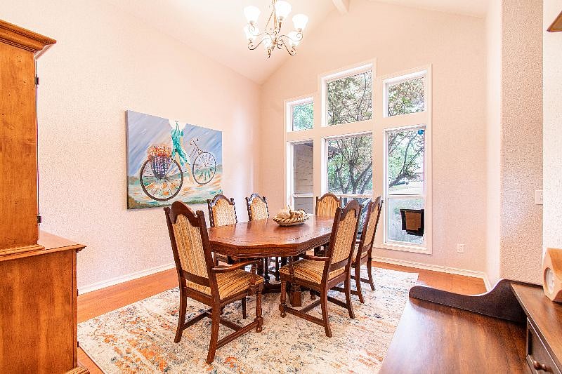 Furnished Finder property 546189_1 photo 13