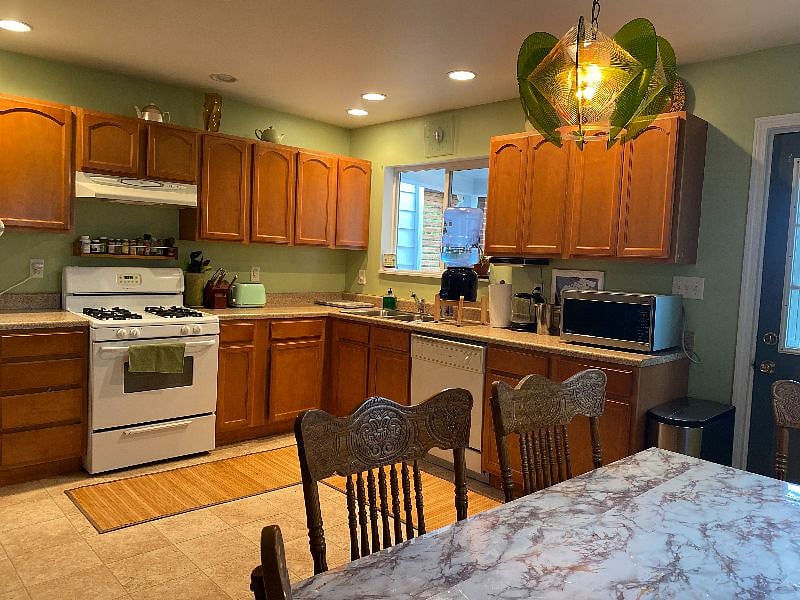 Furnished Finder property 546193_1 photo 6