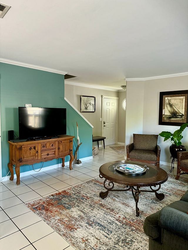 Furnished Finder property 546214_1 photo 3
