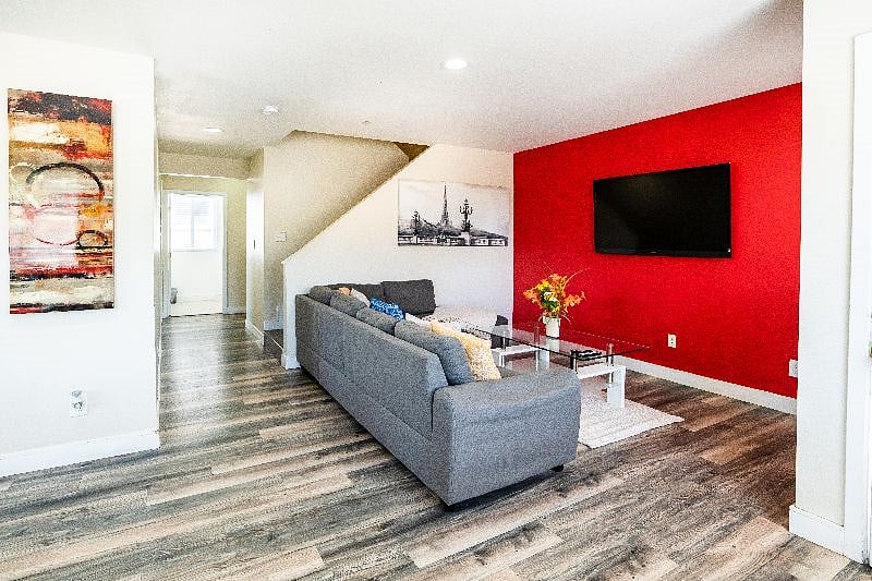 Furnished Finder property 546245_1 photo 5