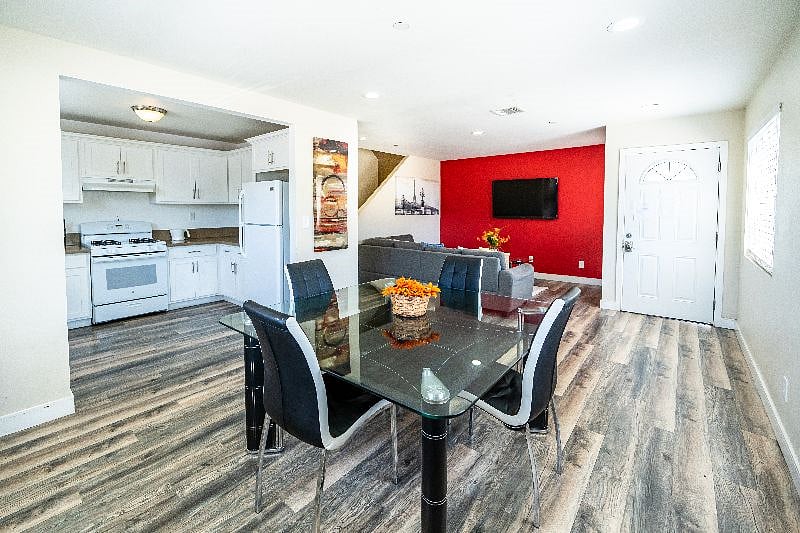 Furnished Finder property 546245_3 photo 10