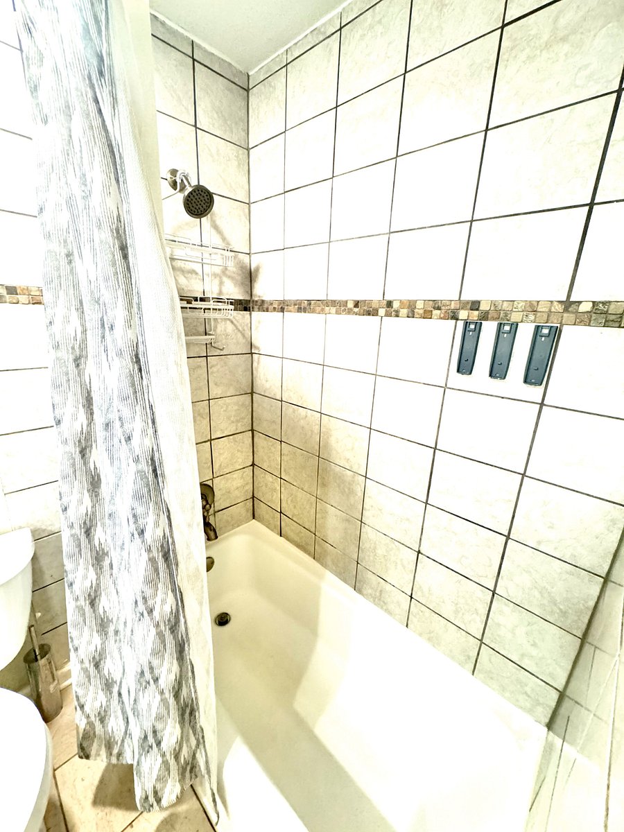 Furnished Finder property 546270_1 photo 3
