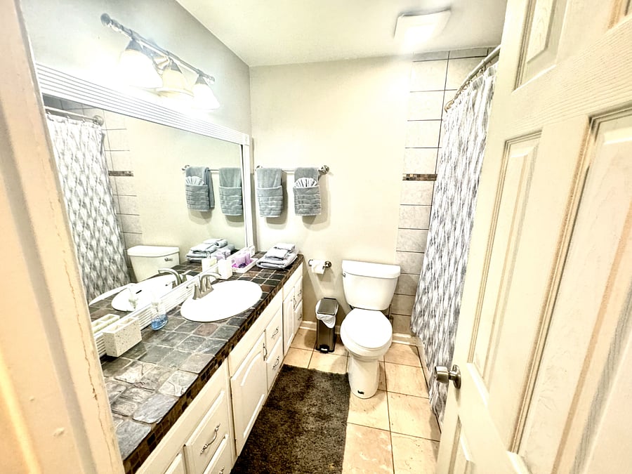 Furnished Finder property 546270_1 photo 6