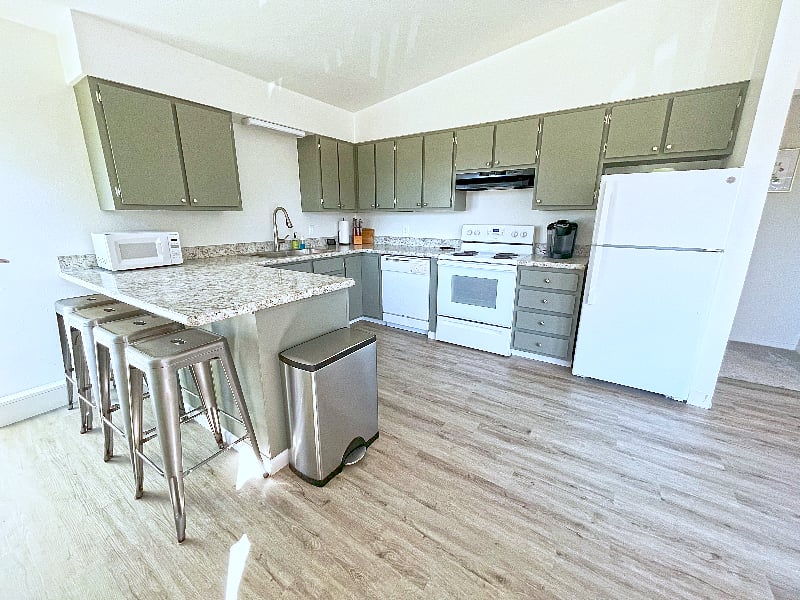 Furnished Finder property 546276_1 photo 4