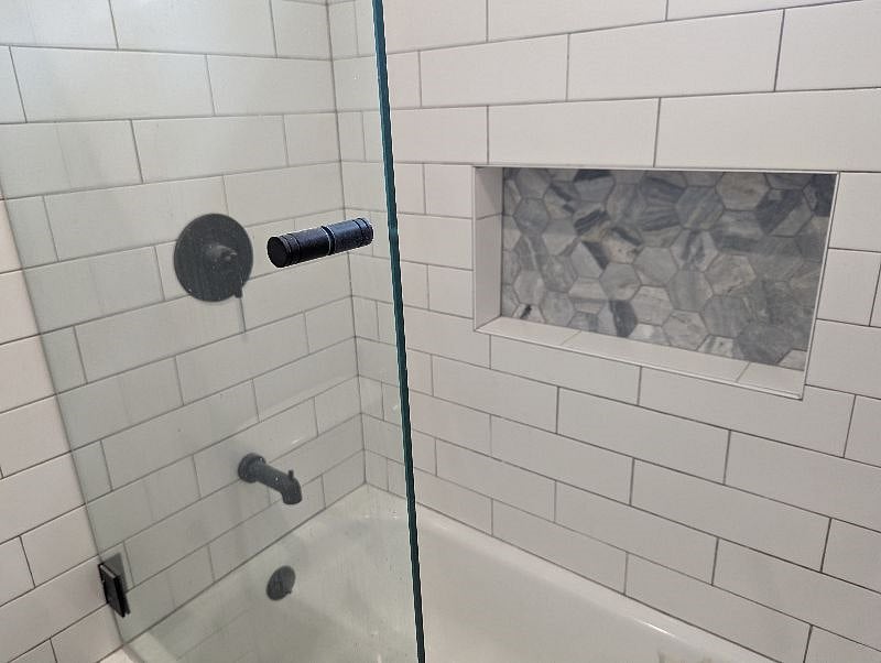 Central bath totally renovated