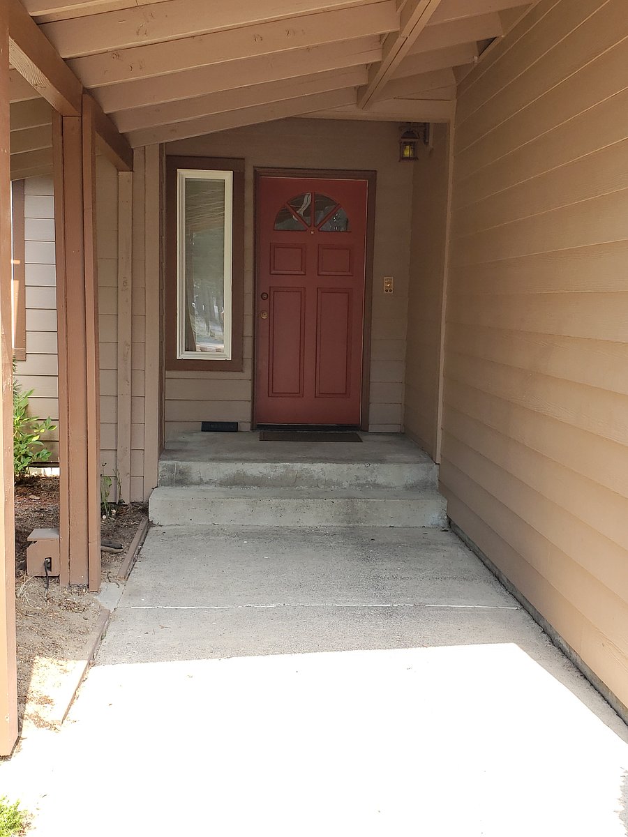 Furnished Finder property 546335_1 photo 3