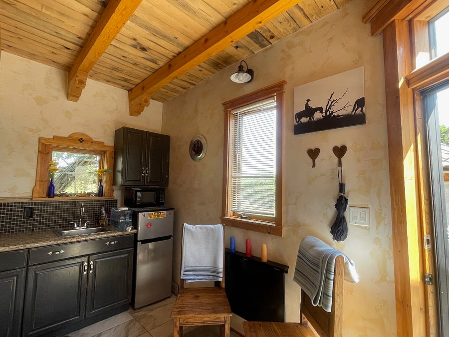 Furnished Finder property 546405_1 photo 1