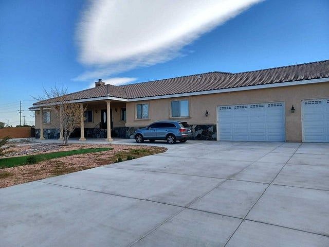 Furnished Finder property 546420_1 photo 3