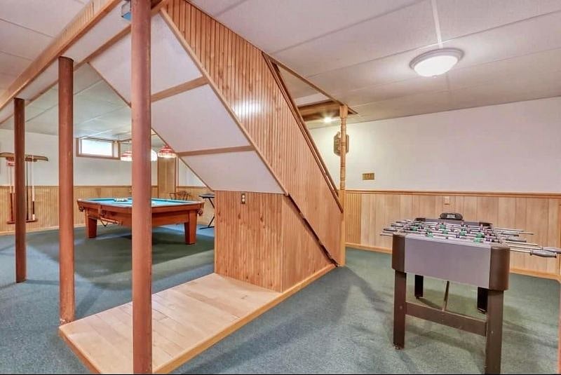 basement game room