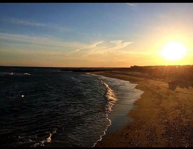 1.5 Miles from the beach!