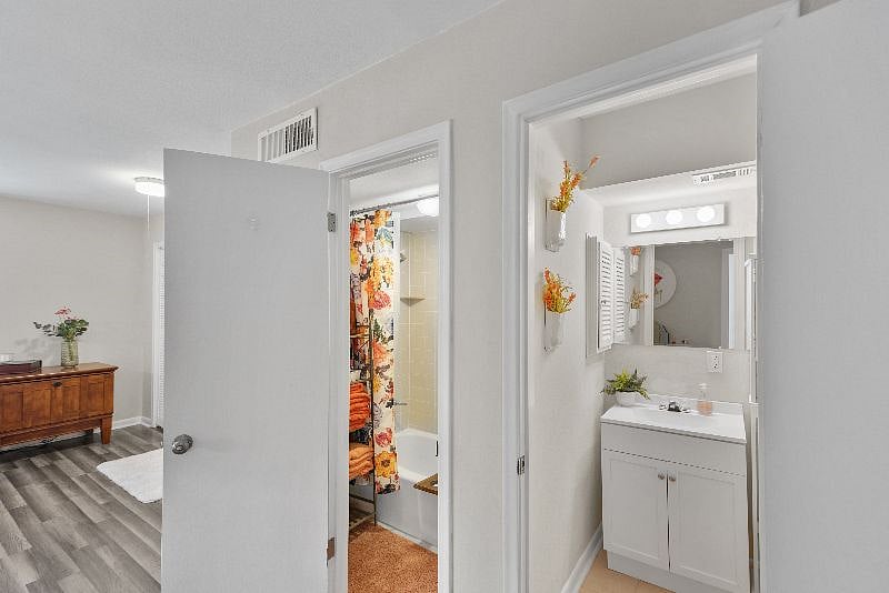 Furnished Finder property 546493_1 photo 16