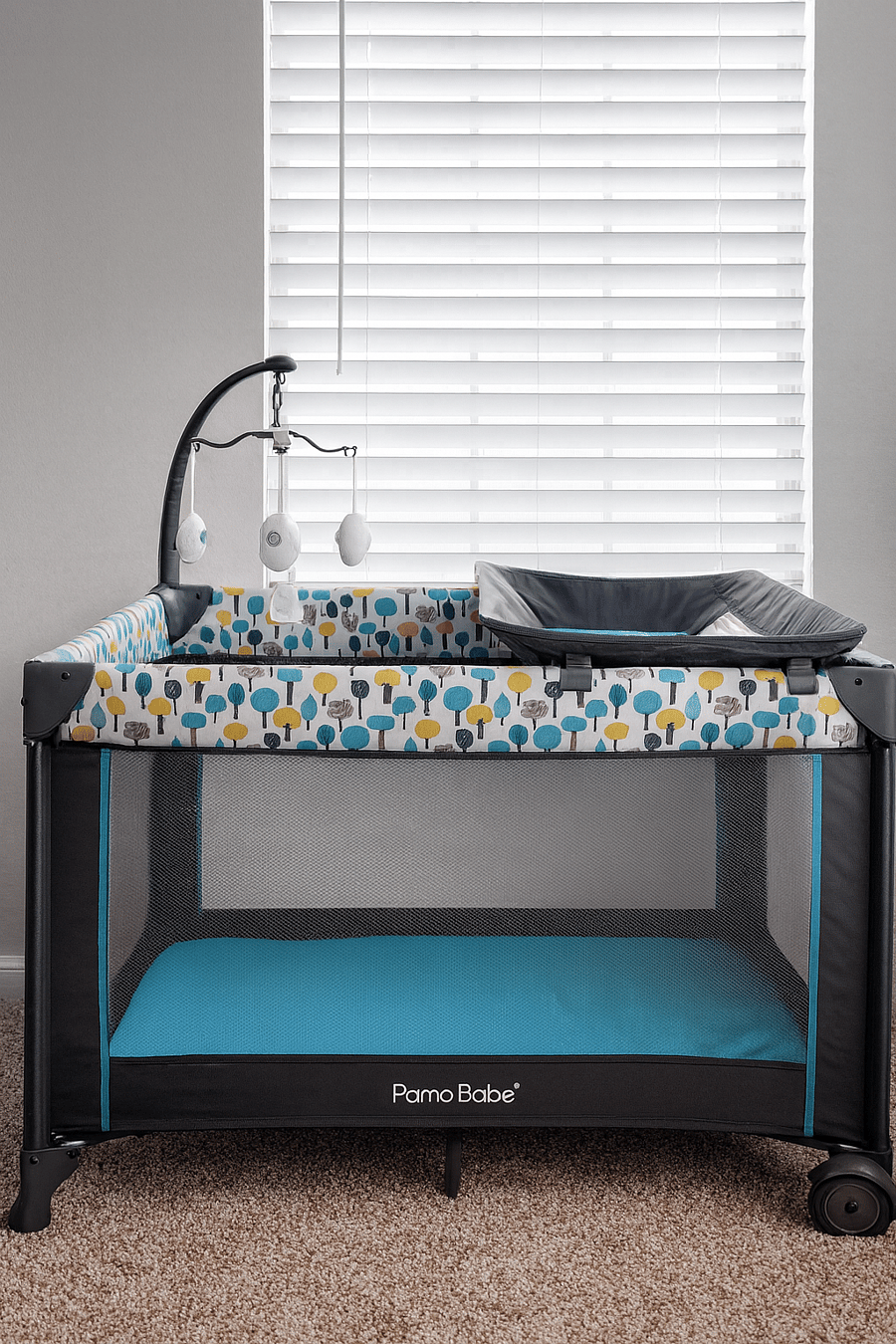 Optional foldable baby crib/play pen.