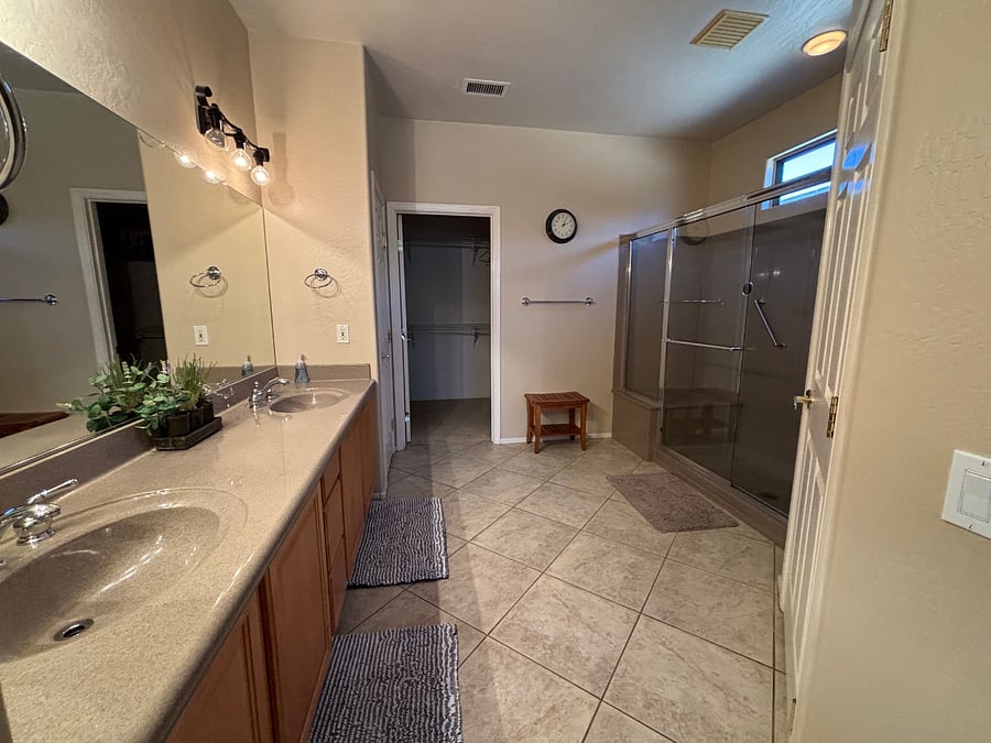 Furnished Finder property 546666_1 photo 11