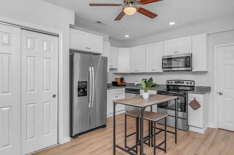 Furnished Finder property 546702_1 photo 4